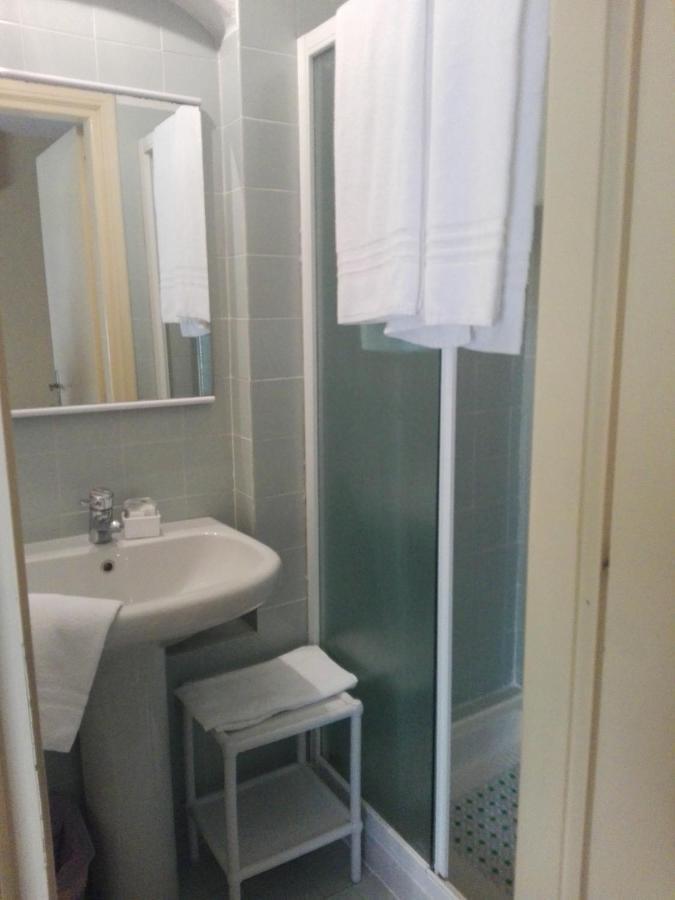Hotel Diana 2*