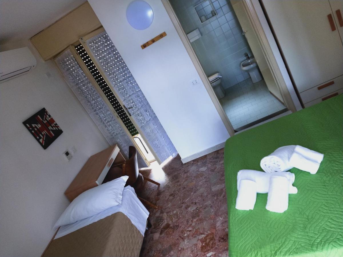 Hotel Diana